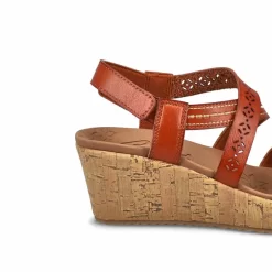 Skechers Womens Beverlee Delicate Glow Sandal - Lug 6 Skechers Womens Beverlee Delicate Glow Sandal - Lug -Fashion Shoes Shop https3A2F2Fwww.softmoc.com2FItems2Fimages2F119339 LUG XX3.jpg 640x